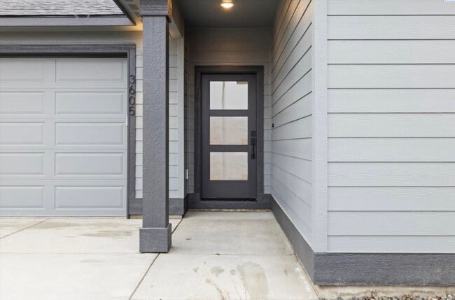 Building Photo - Brand New Construction Home in Richland – ...