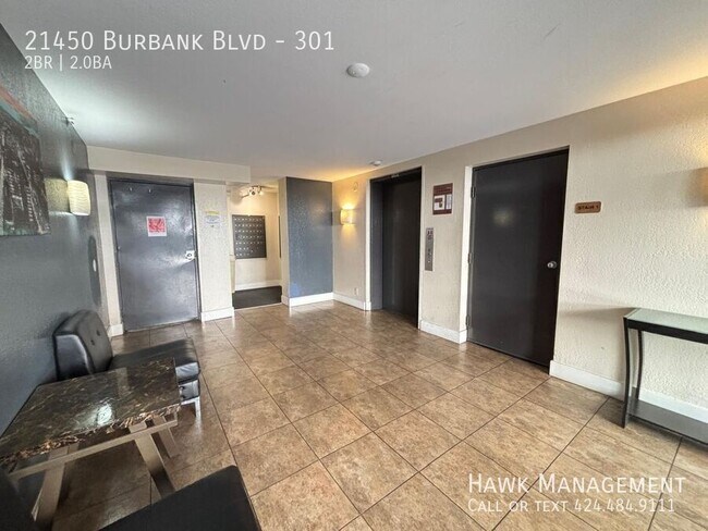 Building Photo - 21450 Burbank Blvd