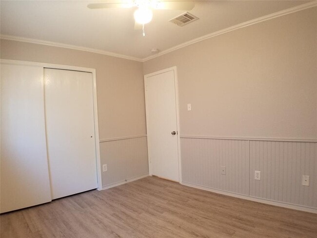 Building Photo - 11208 Blairview Ln