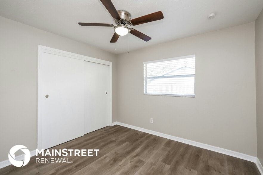 Building Photo - 7113 N 50th St