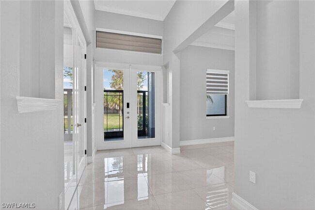 Building Photo - 2326 6th Ave SE