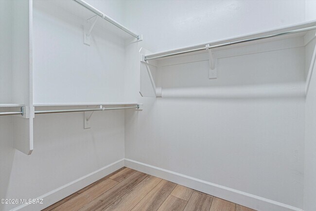 Building Photo - 61370 E Flint Dr