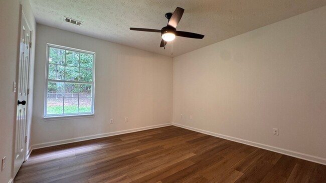 Building Photo - 6710 Pirkle Dr