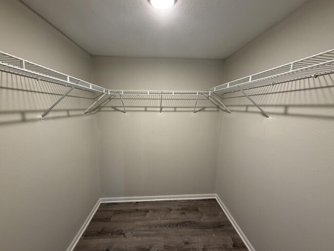 Building Photo - 5305 Currituck Ln