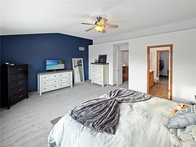 Building Photo - 4591 Empress Way N