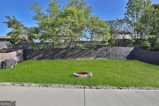 Building Photo - 581 Collingsworth Ln NE
