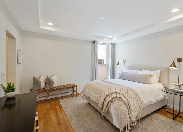 Building Photo - 8550 Holloway Dr