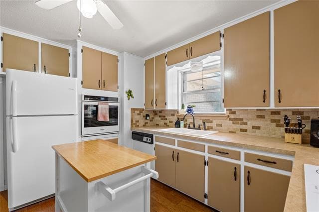 Building Photo - 4817 Trena St