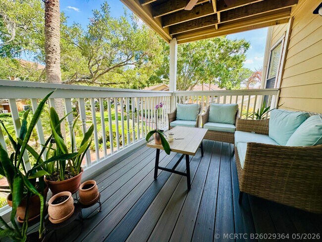 Building Photo - 225 S Tropical Trail