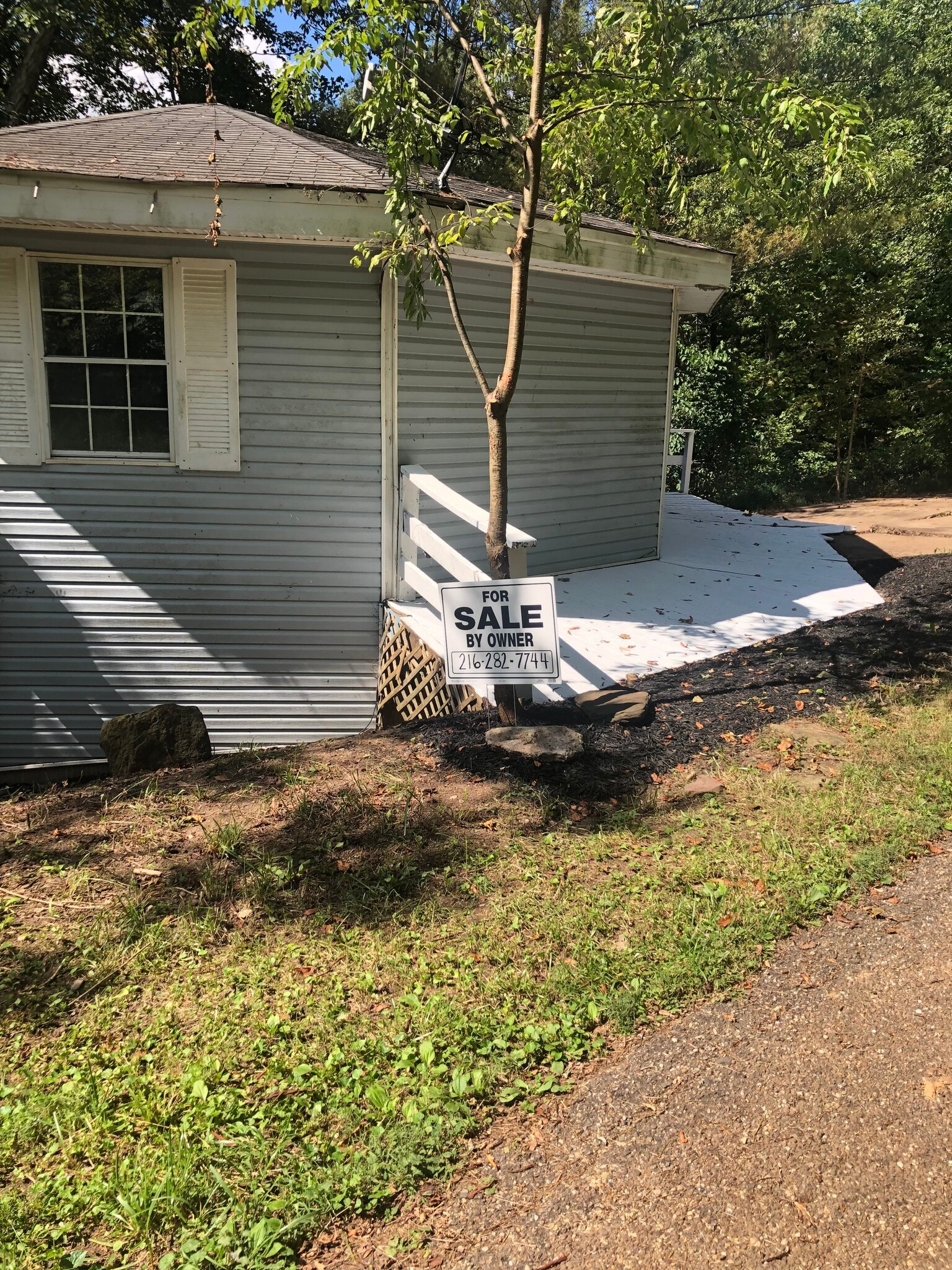 Building Photo - 543 Solar Dr