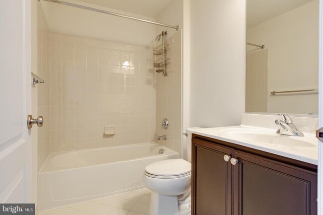 Building Photo - 7757 Crystal Brook Way