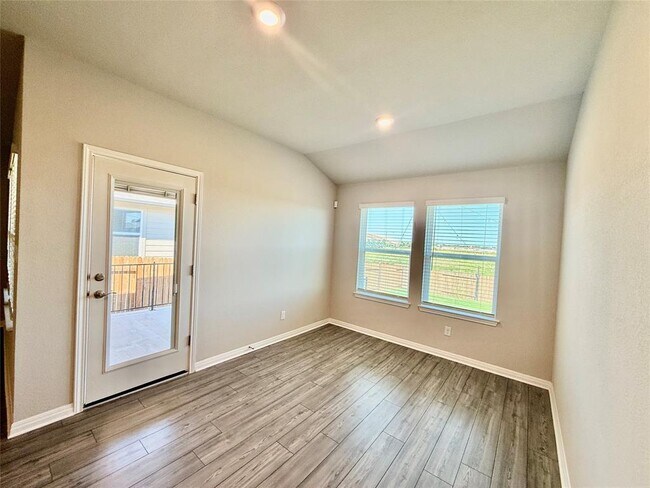 Building Photo - 2941 Mill Run Bnd