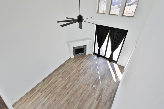 Building Photo - 4222 Ana Ridge Ln