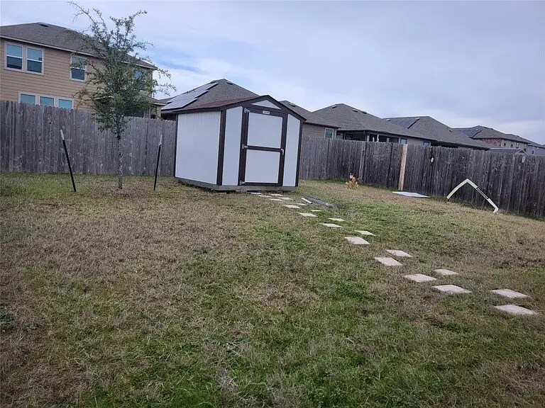 Building Photo - 405 Kaden Prince Dr