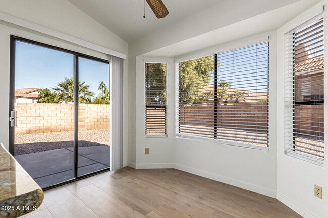 Building Photo - 768 S Martinique Dr