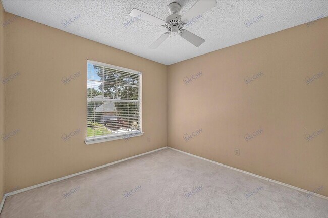 Building Photo - 7845 Ember Oaks Dr
