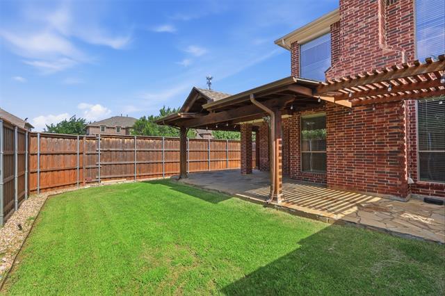Building Photo - 627 Seymour Dr