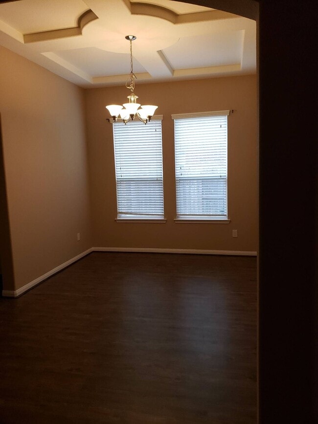 Building Photo - 26707 Gladestone Ridge Ct