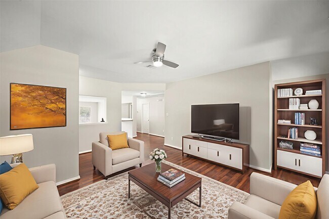 Building Photo - 714 Coggins Point Way