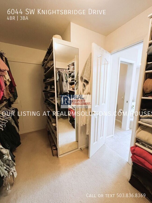 Building Photo - 6044 SW Knightsbridge Dr