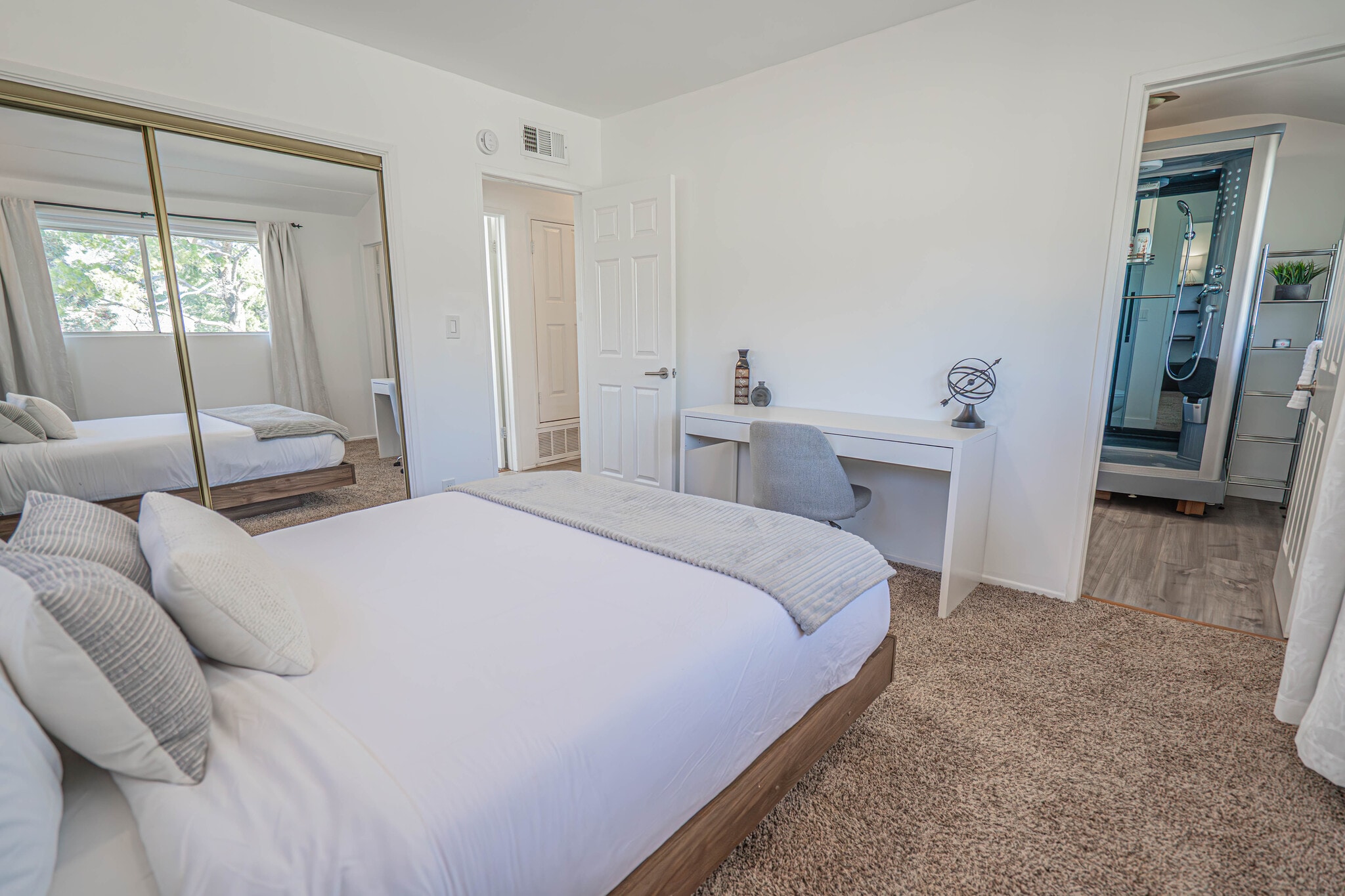 Building Photo - 35315 Glenwall St