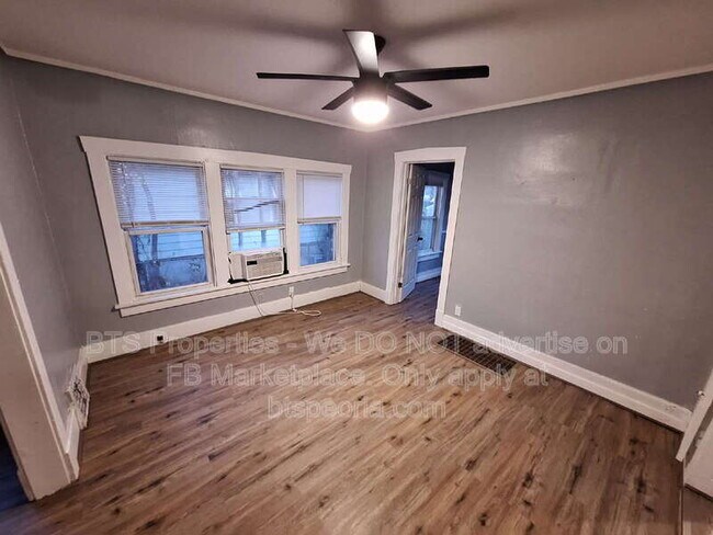 Building Photo - 822 E Virginia Ave