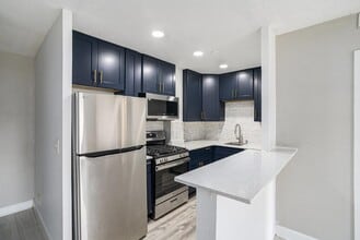 Building Photo - 2285 Peachtree Rd NE