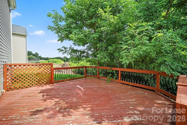 Building Photo - 4937 Broad Leaf Ct