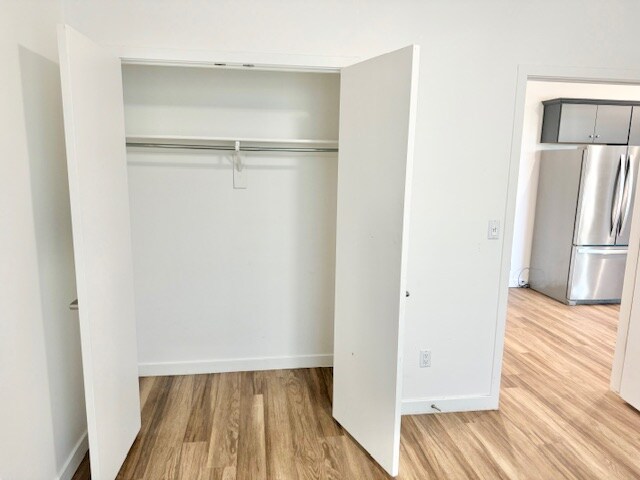 Building Photo - 2950 N 29th Pl
