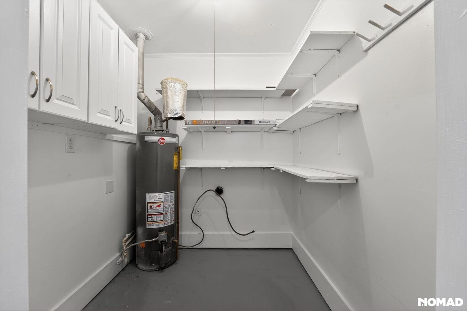 Building Photo - 4056 Whitehall Dr