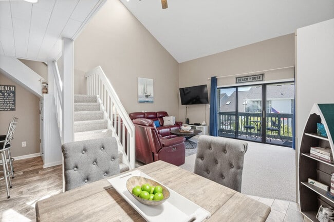 Building Photo - 1890E Auburn Ln