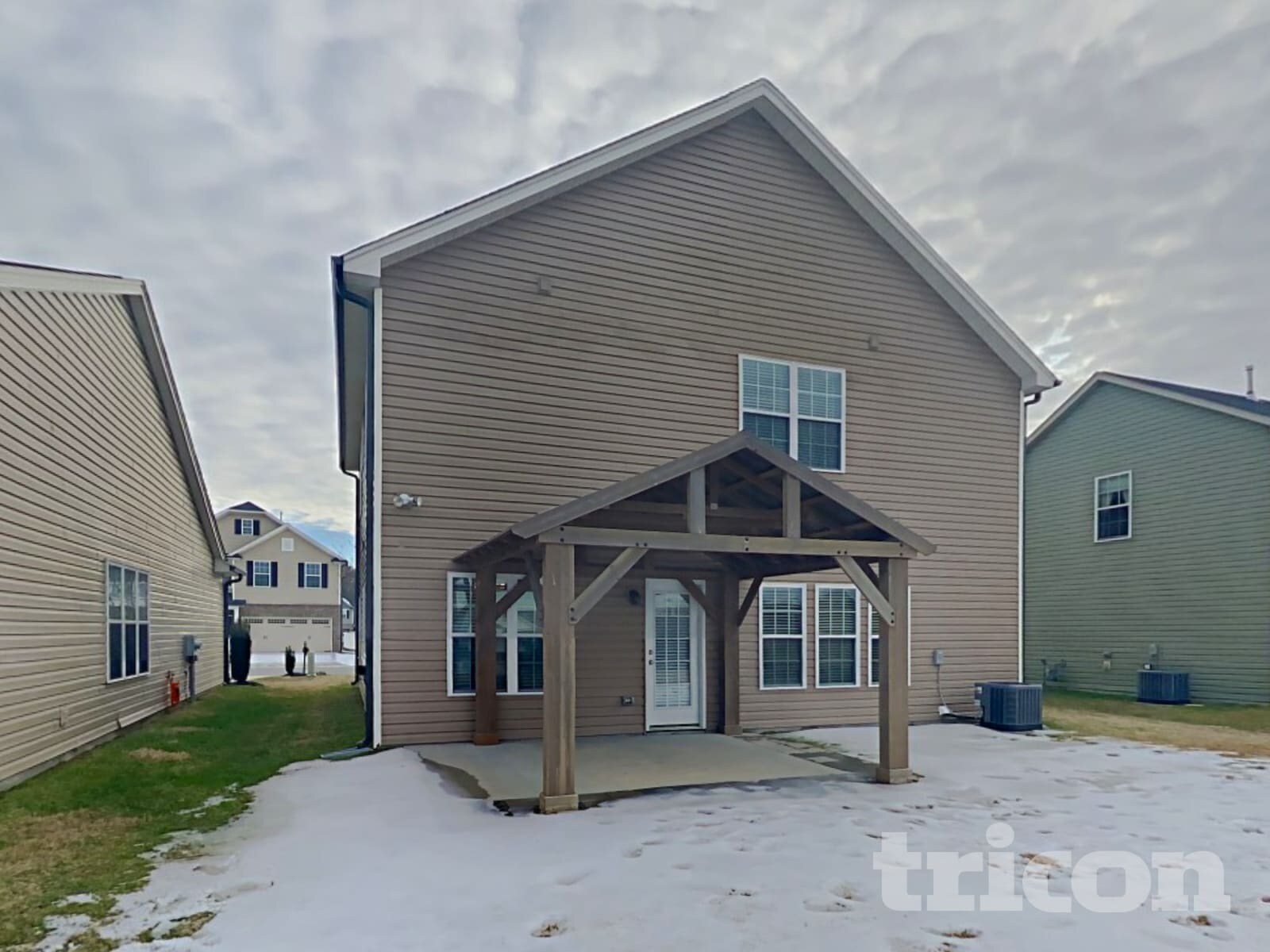 Building Photo - 5775 Midstream Cir