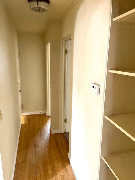 Building Photo - 1405 Worden Ave