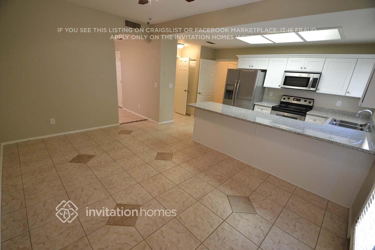 Building Photo - 118 W Gary Way