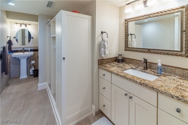 Building Photo - 3 Bluebill Ave