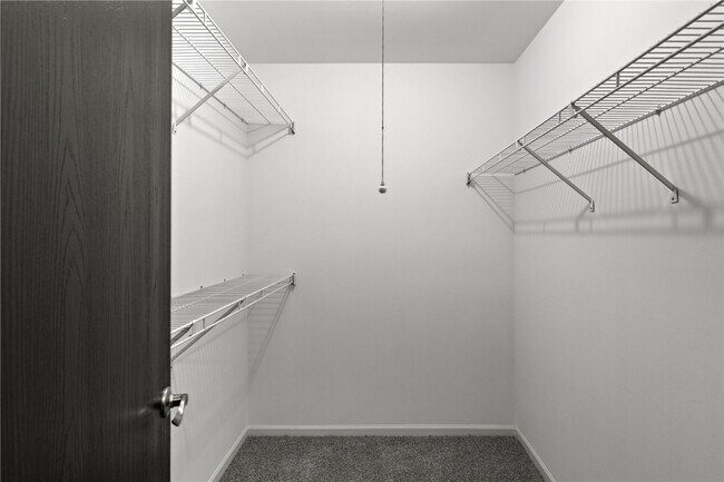 Building Photo - 178 Cascade Cir Dr