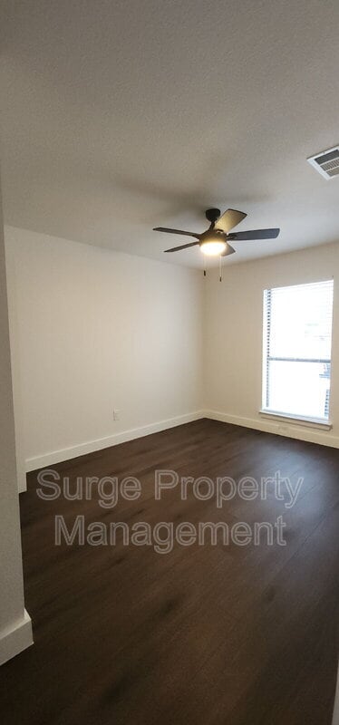 Building Photo - 1112 Concord Dr