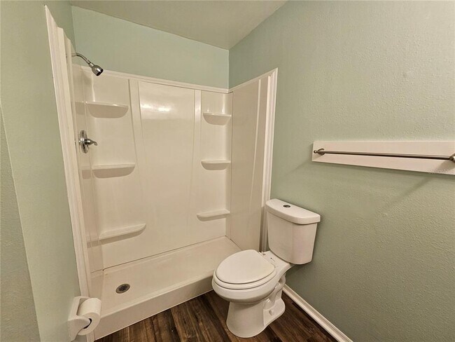 Building Photo - 1600 Meadow Lark Ln