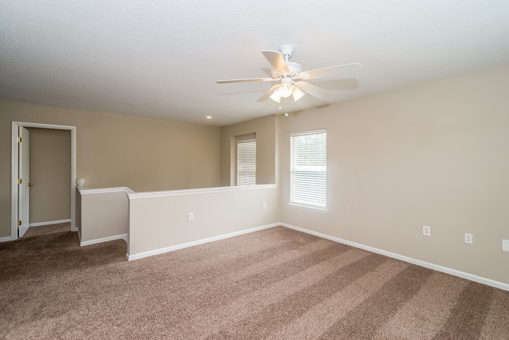 Building Photo - 2300 Justin Lake Dr