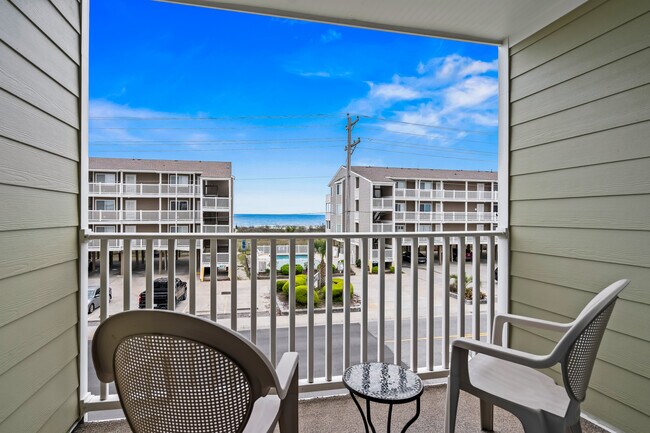 Building Photo - 4801 N Ocean Blvd