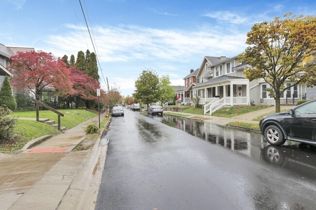 Building Photo - 101 E Moler St
