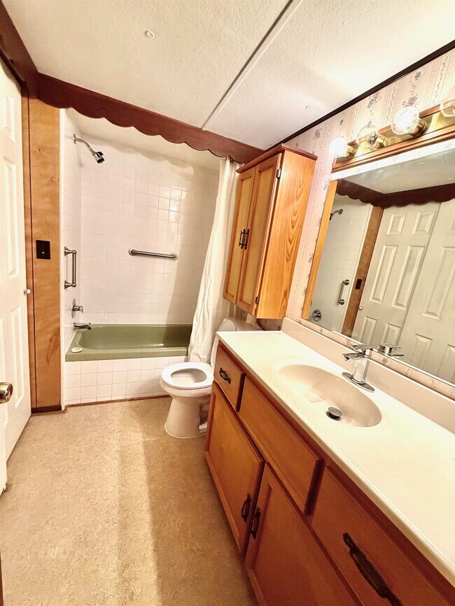 Building Photo - 2689 Stricklands Ln