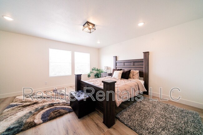 Building Photo - 254 Spring Creek Pky