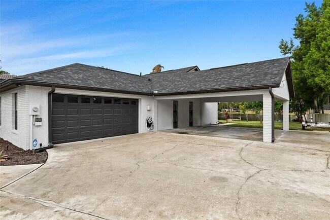 Building Photo - 15912 Willowdale Rd