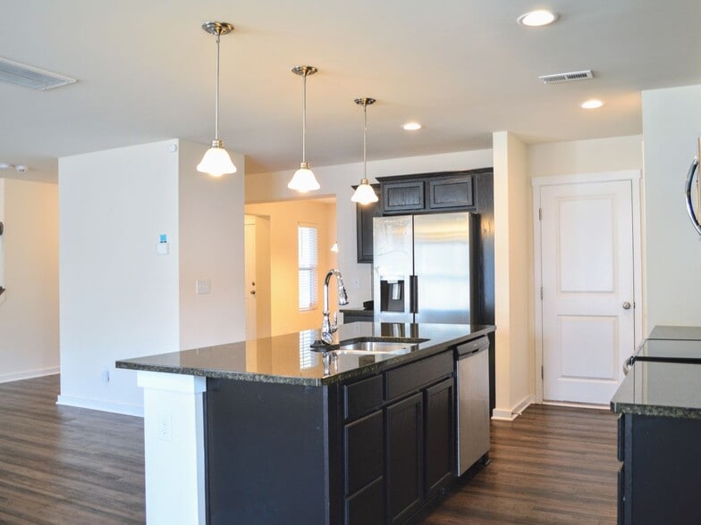 Building Photo - 3725 Brandie Glen Rd