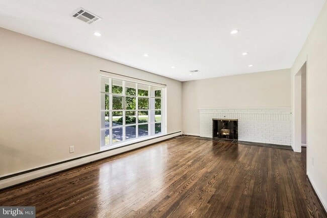 Building Photo - 9102 Old Mt Vernon Rd