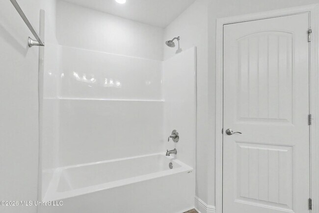 Building Photo - 14027 Oak Arbor Dr