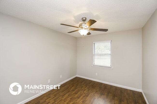 Building Photo - 7969 Sweet Rose Ln E