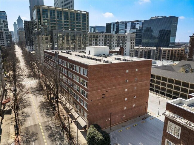 Building Photo - 800 Peachtree St NE
