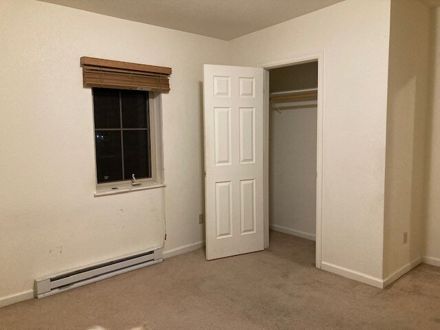 Building Photo - 813 Castello Ave